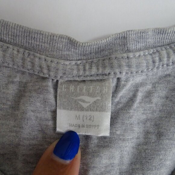 Cheetah V-Neck Heather Gray T-Shirt Women Size M 12 Cotton Short Sleeve - Picture 4 of 7
